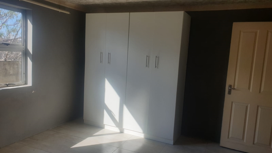 To Let 3 Bedroom Property for Rent in Haven Hills Eastern Cape